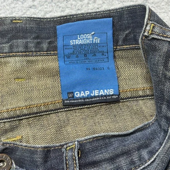 GAP Jeans Loose Straight Fit Mens Dark Blue Denim Pants Size 36x32 RN 54023 - Picture 2 of 11